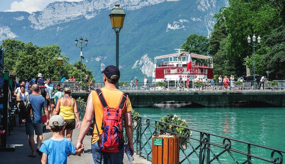 annecy tourisme famille - visiter annecy et sa région